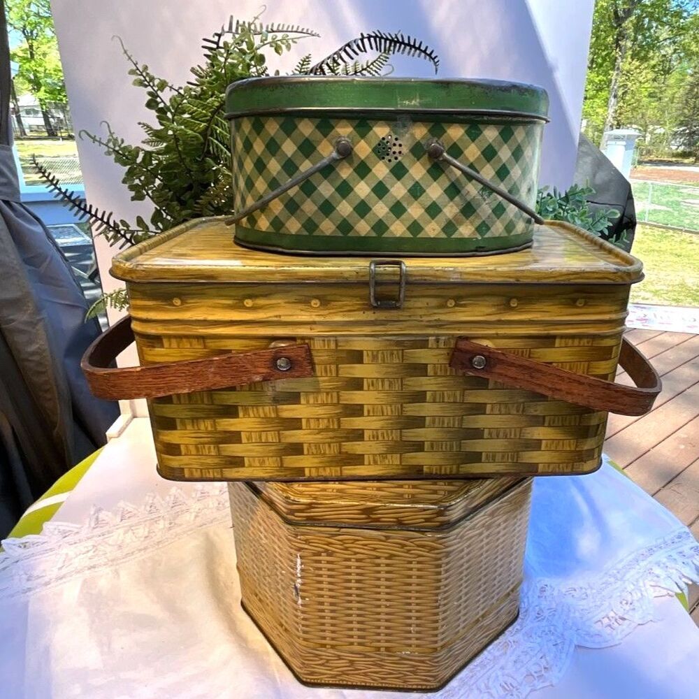 Basket weave tin Loose Wiles Biscuit tin Vintage handled tin must see - Picture 6 of 7